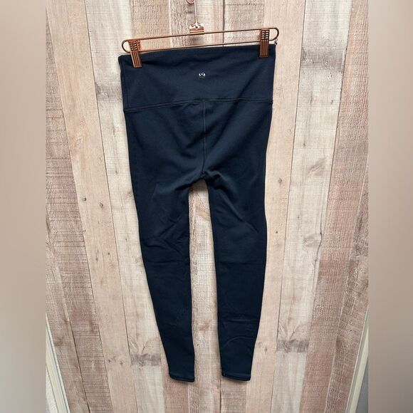Lululemon deep blue leggings size 6 - Picture 2 of 8